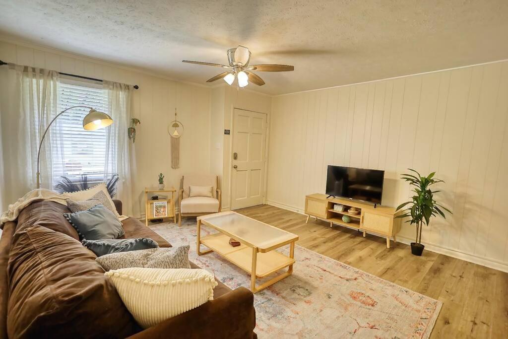 The Bohemian 1/2 Mi From Covington Square Villa Exterior photo